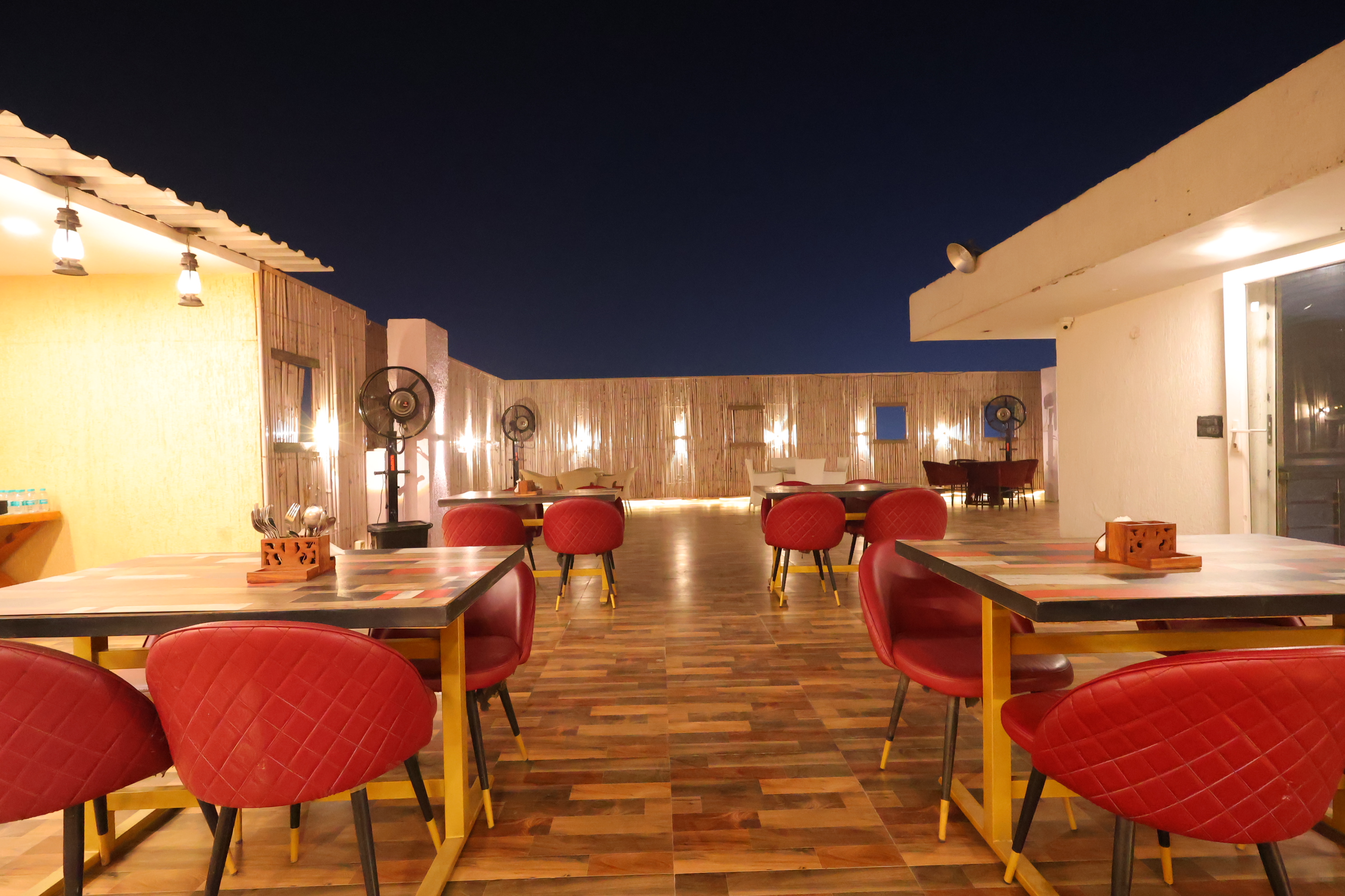 Gallery - S46 Common Area