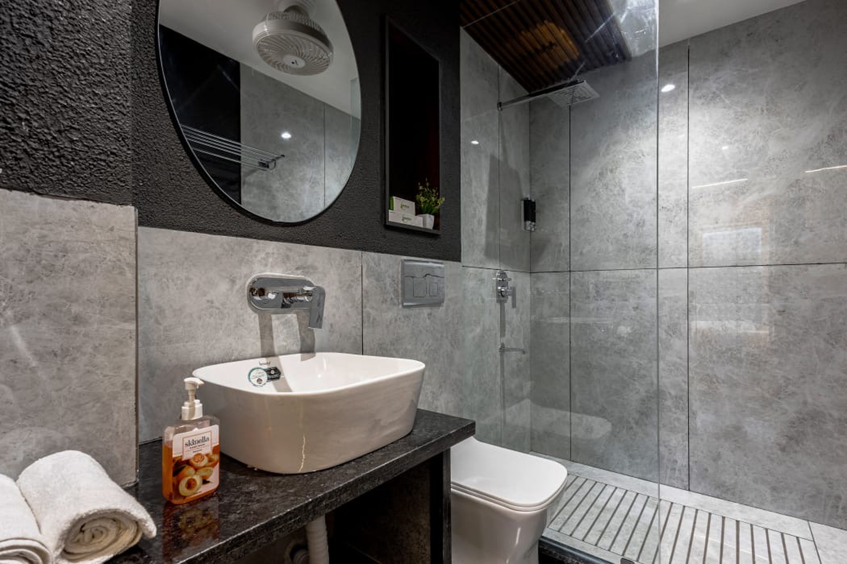 Gallery - S51 Common Area